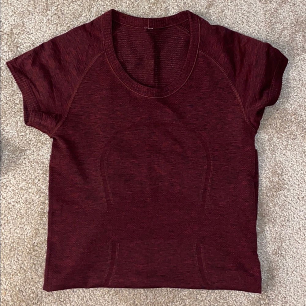 Lululemon top